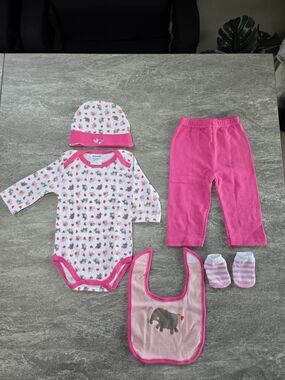Tendertyme Baby Girls Elephant And Hearts  5-Piece Set